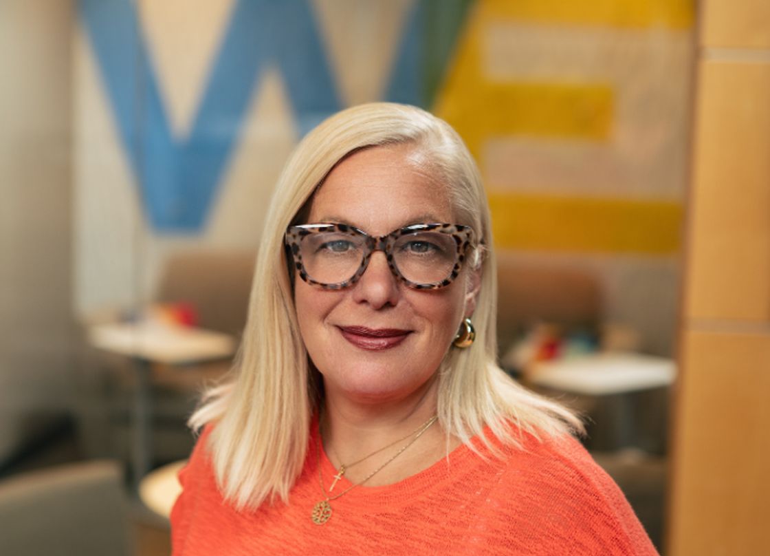 beth crivello wagner headshot